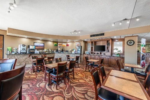 Quality Inn South image 18