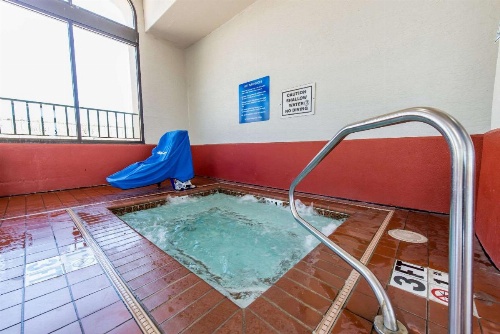 Quality Inn South image 28